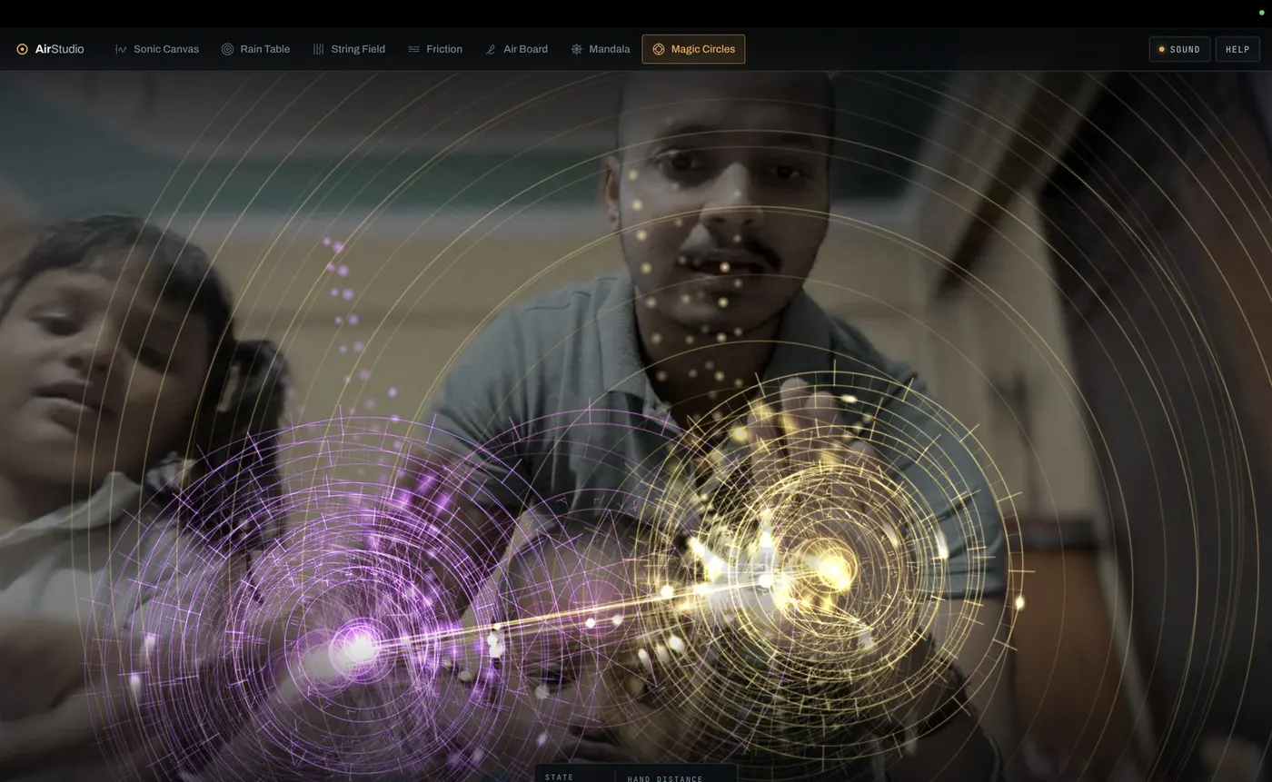 Magic Circles: casting with both hands, on camera
