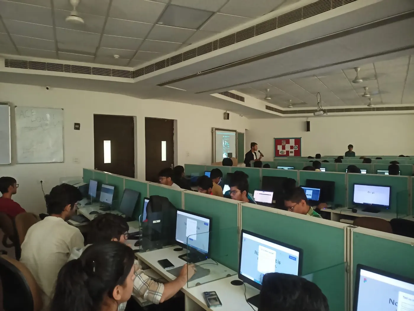 Hands-on practice at a UI/UX workshop, Delhi